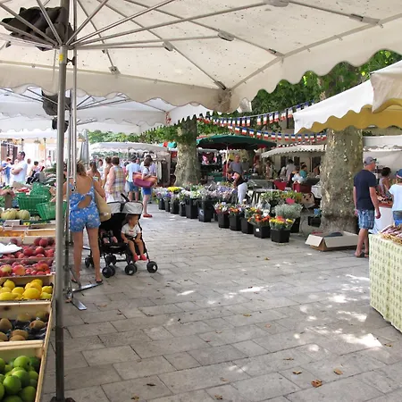 Lou Mazet By Interhome